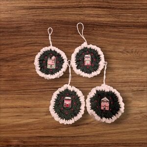 Christmas Ornament Small Wreaths Set of 4, Peppermint Village Series